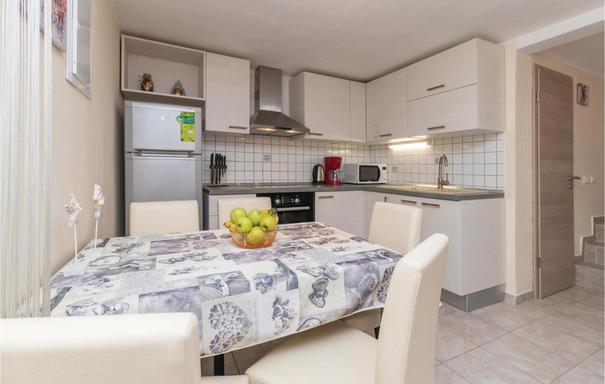 Gorgeous Home In Zadar With Wifi Exterior photo