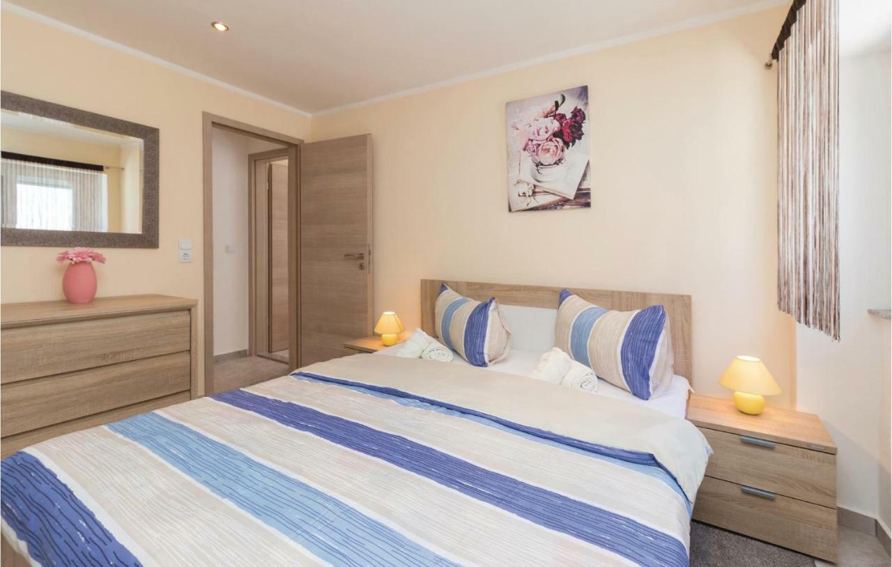 Gorgeous Home In Zadar With Wifi Exterior photo
